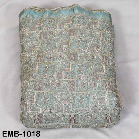 Tissu brodé vert menthe pâle au mètre Couture DIY Artisanat Robe de mariée indienne brodée Costumes Sacs victoriens Coussin décoratif