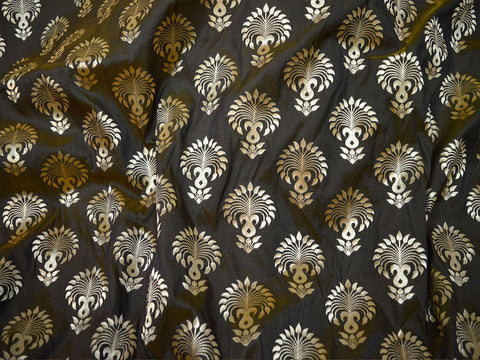 Blended Banarasi Silk, Brocade For Kurtis, Fabric For Purses, Table Decoration Fabric, Fabric For Festive Wear, festive wear fabric