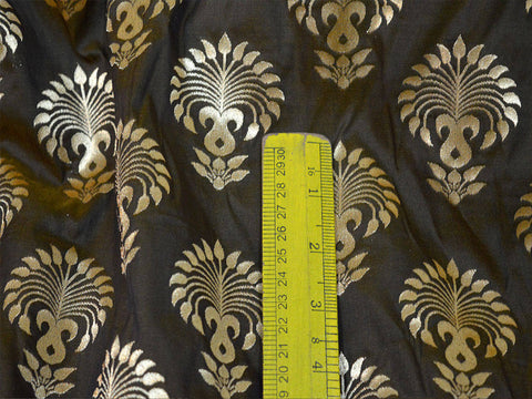 Traditional Brocade, Blended Silk, Clothing Accessories, Curtain Making Fabric, Outdoor Fabric, Wedding Dress Brocade, Bridal Fabric, Furniture Covers Fabric