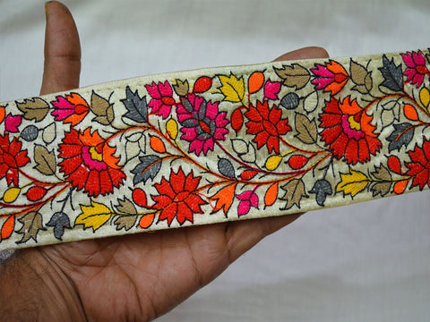 9 Yard Indian 65 mm trims and embellishments Ribbon Sari Border Decorative Laces DIY Crafting Home Décor Embroidered Sewing Trimmings