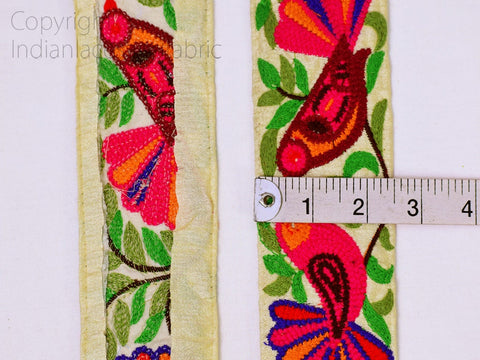 9 yard Decorative 6CM Embellishments Fabric Trim Embroidered Sari border Indian Embroidery Sarees Lace Crafting Sewing Costumes Ribbon
