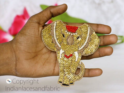 1 Pair Handcrafted Elephant Sew on Sequin Patches Embroidered Beaded Backpack Patch DIY Decorative Appliques Crafting Cushions Home Decor