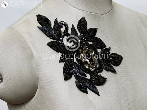 Decorative sari patch, Skirts and tunics Patch, Floral Design Appliques, Beaded Appliques Patch