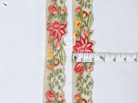 9 Yard Indian Scallop Edge Embroidery 5 CM Trim Embroidered Saree Ribbon Cushions Cover Sewing Crafting Tape Curtains Headbands Sari Border