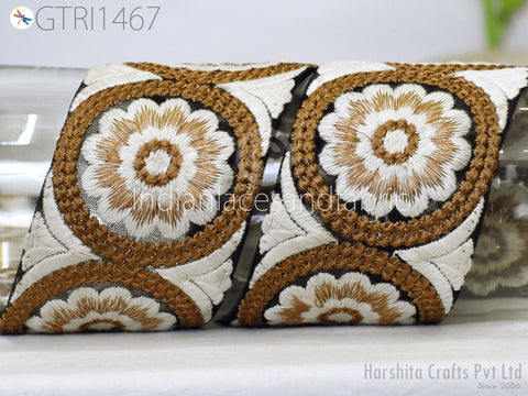 9 Yard Indian 75 MM Embroidered Trim Embellishment Sari Border Embroidery Saree Ribbon Cushions Home Décor Sewing Clothing Costumes Trimming