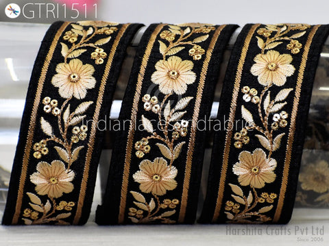 9 Yard Indian Sari Trim Embroidered Saree Ribbon Embellishments Embroidery Cushions Sewing Crafting Trimmings Curtains Headbands Border