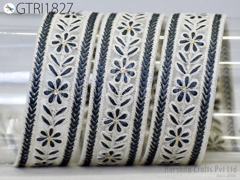 9 Yard Embroidered 30 MM Fabric Trim Embellishment Sari Ribbons Sewing DIY Crafting Border Indian Embroidery Trimmings Cushions Laces