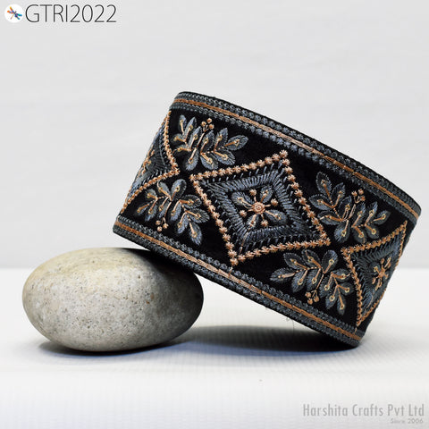 9 Yard Embroidery 78 mm Fabric Trim Embroidered Ribbon Decorative Embellishments DIY Crafting Sewing Saree Indian Sari Border Home Decor Bag