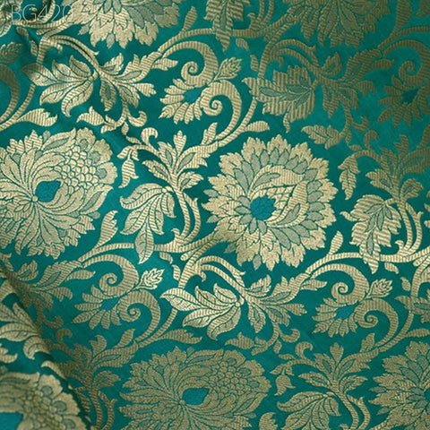 Brocade Fabric by the yard Wedding Dress Banaras Brocade for Jacket costume fabric Benarse Indian fabric Bridesmaid Home Furnishing Curtain