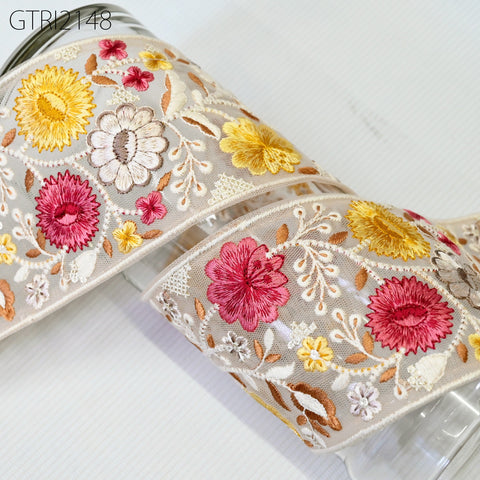 9 Yard Indian Embroidery 95mm Fabric Trim Decorative Saree Embellishments DIY Crafting Sewing Curtains Sari Border Embroidered Ribbons