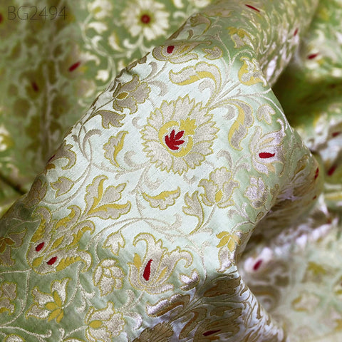 Pista Brocade Fabric by Yard Historic Costume Indian Banarasi Wedding Dress Sewing Material Banaras Knee Length Coat Upholstery Duvet Covers