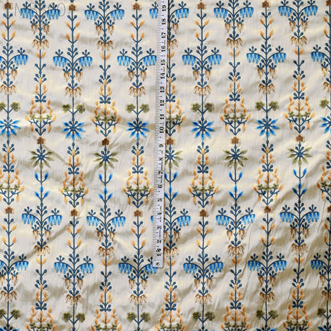 Indian Embroidery Fabric by the yard Sewing DIY Crafting Embroidered Wedding Dresses Fabric Costumes Dolls Bags Cushion Covers Table Runners