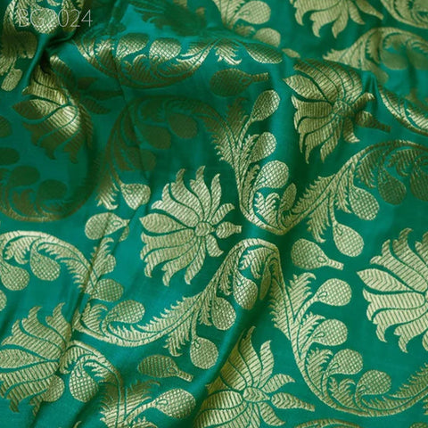 Indian Rama Green Brocade Banarasi Blended Fabric Wedding Dress Banaras Brocade by the Yard Crafting Sewing Cushion Covers Bridal Blouses