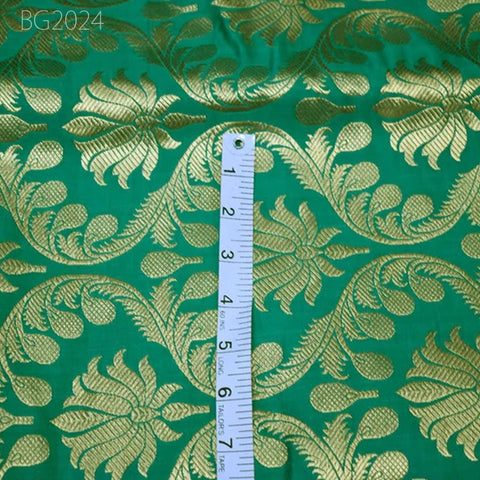 Indian Rama Green Brocade Banarasi Blended Fabric Wedding Dress Banaras Brocade by the Yard Crafting Sewing Cushion Covers Bridal Blouses