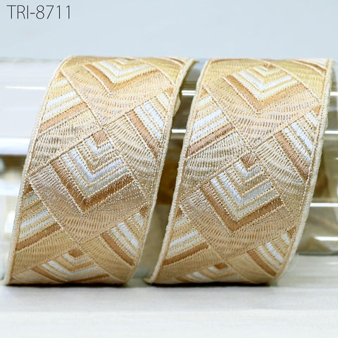 9 Yard Indian 5cm Embroidery Border Ivory Embroidered Fabric Trims Saree Ribbons Crafting Sewing Wedding Decoration Embellishment Gift Wrap