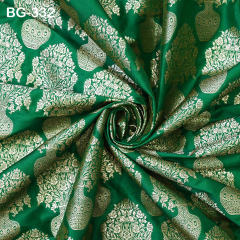Brocade Fabric by the Yard Banarasi Green Gold Brocade for Wedding Dresses Bridesmaid Lehenga Making cushion covers table runner fabric