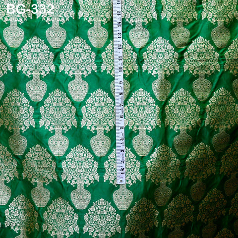 Brocade Fabric by the Yard Banarasi Green Gold Brocade for Wedding Dresses Bridesmaid Lehenga Making cushion covers table runner fabric