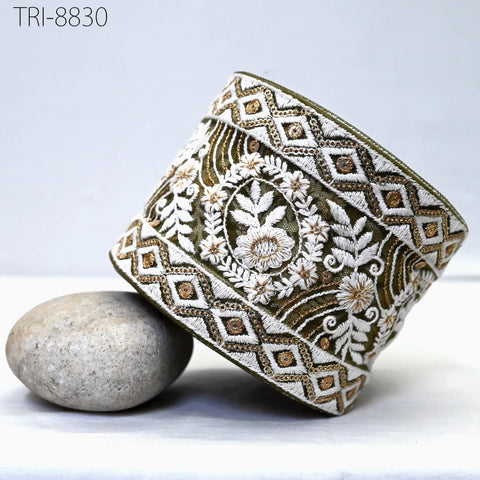 9 Yard Embroidery 10cm Olive Green Ribbons Trims Embroidered Fabric Saree Border Theatrical Costumes Crafting Sewing Holidays Decorations