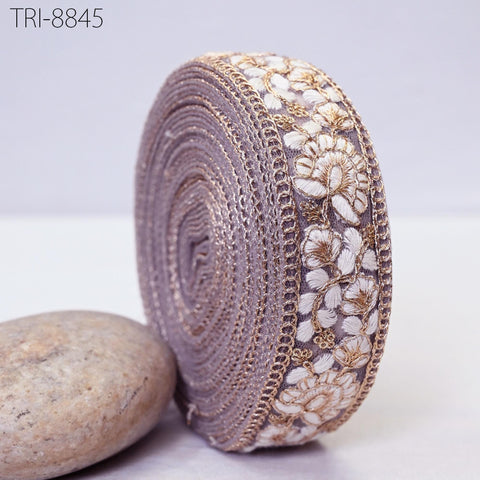 9 Yard Mauve 40mm Embroidery Trims Ribbon Border Embroidered Fabric Gift Wrapping Saree DIY Crafting Christmas Decoration Embellishment Trim