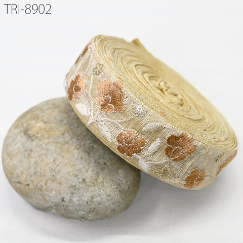 9 Yard Beige 35mm Embroidery Ribbons Embroidered Border Tote Bags Trims Theatrical Costumes Christmas Holiday Ornaments Embellishments Tapes