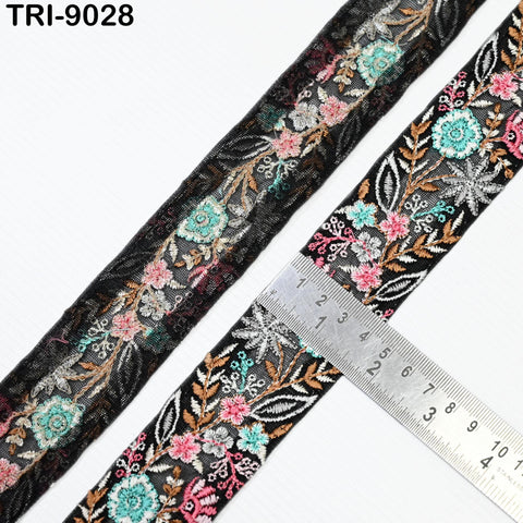 9 Yard Indian Embroidery Ribbons 4cm Embroidered Fabric Trim Embellishment Saree Sewing Craft Border Wedding Dress Cushion Cover Accessories