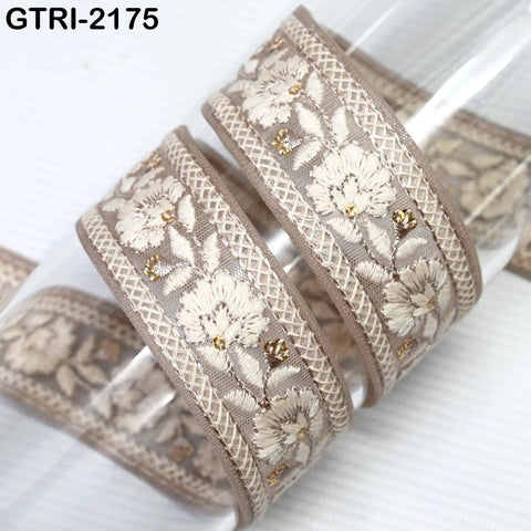 9 Yard 3cm Embroidery Ribbon for Kids Crafting Sewing Costumes Dog Collar Tote Bags, Lampshades, Holidays Decor Embroidered Embellishment