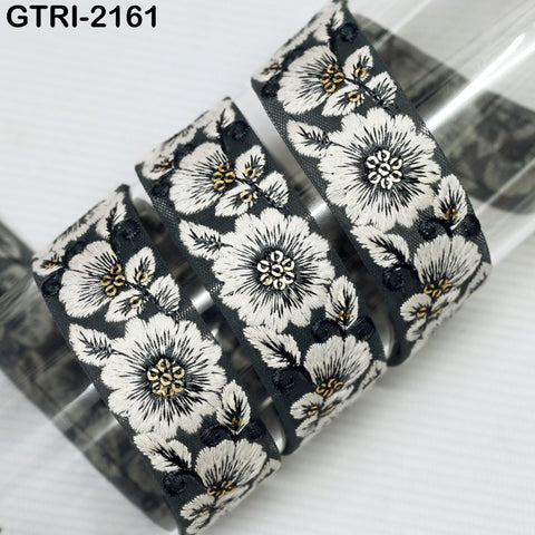 9 Yard Embroidery 3cm Ribbons Fabric Trim Indian Embroidered DIY Crafting Border Sewing Beach Tote Bag Shoe Making Costume Holiday Ornaments