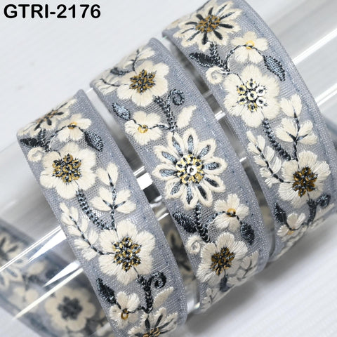 9 Yard 3cm Embroidery Ribbon for Kids Crafting Sewing Costumes Dog Collar Tote Bags, Lampshades, Holidays Decor Embroidered Embellishment