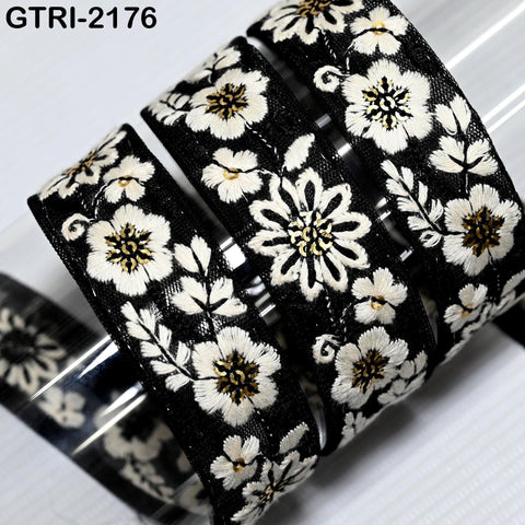 9 Yard 3cm Embroidery Ribbon for Kids Crafting Sewing Costumes Dog Collar Tote Bags, Lampshades, Holidays Decor Embroidered Embellishment