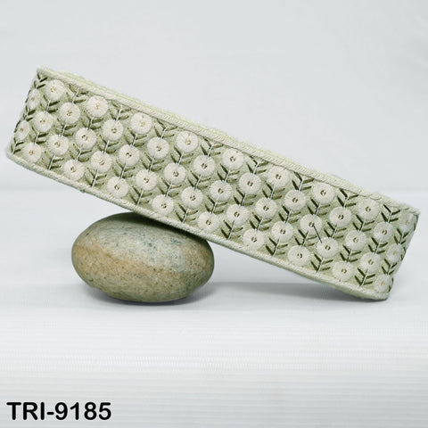 3 Yard Cream Indian Embroidery Trim Embroidered Saree Ribbon Sari Embellishments Cushions Sewing Crafting Trimmings Curtains Headbands 6 cm