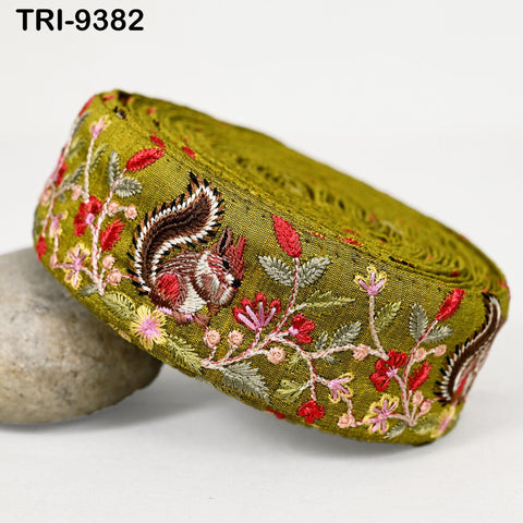 3 Yard Green Indian Embroidery Ribbon Trim Squirrel Sari Border Crafting Lampshade Regency Reticules Victorian Handbags Junk Journals 5cm