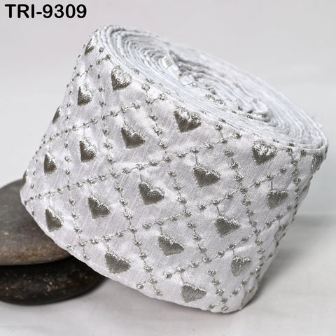 3 Yard White Embroidery Ribbon Trim Saree Border DIY Crafting Sari Sewing Tote Bags Embellishment Historic Costumes Junk Journals 10cm