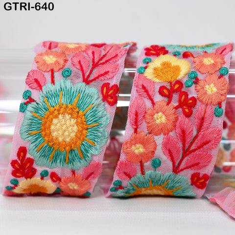 9 Yard Floral Embroidered Fabric Trim 5 cm Saree Border DIY Crafting Sari Ribbon Sewing Bags Home Décor Embellishment Bridal Dress Trimmings