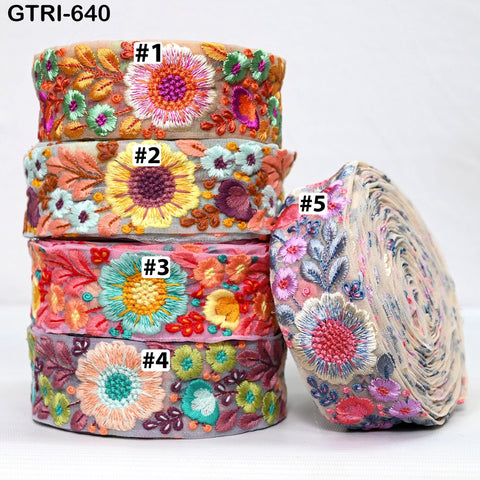 9 Yard Floral Embroidered Fabric Trim 5 cm Saree Border DIY Crafting Sari Ribbon Sewing Bags Home Décor Embellishment Bridal Dress Trimmings