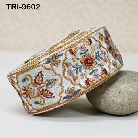 3 Yard White 5 cm Embroidery Trims Ribbons Indian Sari Border Embroidered Crafting Sewing Costume Tote Bags Tablecloth Lampshade Home Decor