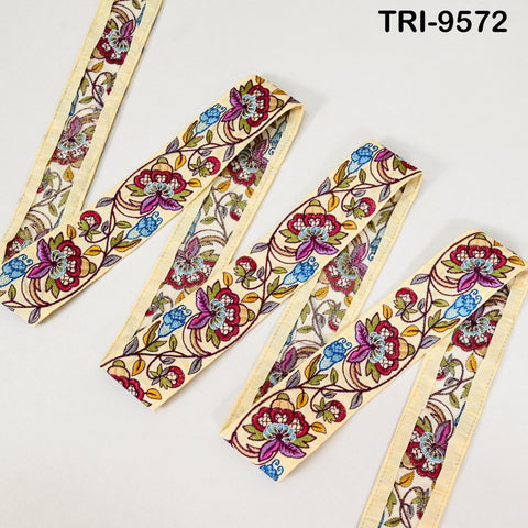 9 Yard Embroidery 5cm Ribbon Beige Trim Tape Embellish Embroidered Saree Border Costume Crafting Sewing Beach Bag Tote Pouche Wall Hanging