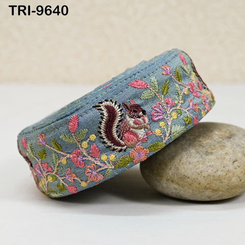 9 Yard Grey Indian Embroidery Ribbon 5cm Trim Squirrel Sari Border DIY Crafting Sewing Bag Strap Regency Reticules Home Decor Junk Journals