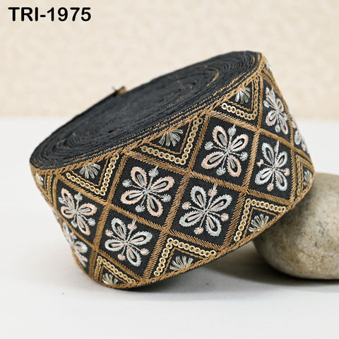 3 Yard Grey Embroidery Ribbons Indian Sari Border Embroidered Crafting Sewing Tablecloth Lampshade making Home Decor Costumes Trimming 6cm