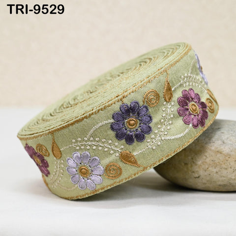 9 Yard Beige Embroidery Ribbon 5cm Trim Sari Border Crafting Embroidered Lampshades Regency Reticules Victorian Handbags Junk Journals