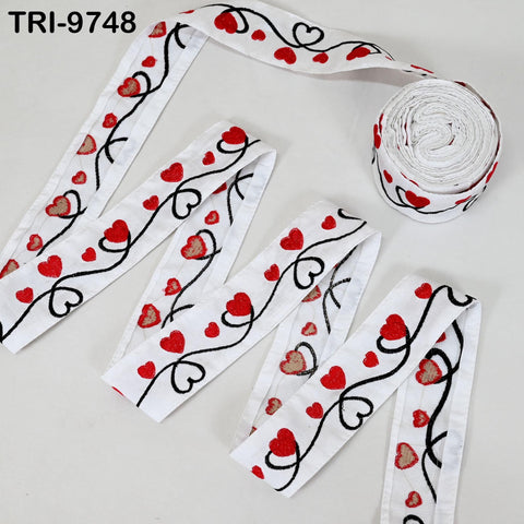 9 Yard White Embroidery Ribbon Trim Hearts Indian Sari Border DIY Crafting Sewing Bag Straps for Kids Junk Journals Pet Accessories 5 cm