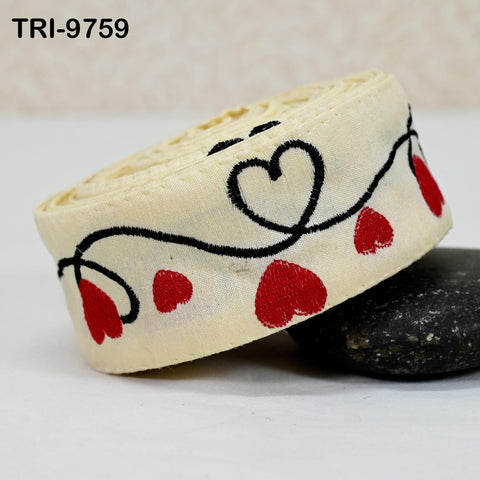 9 Yard Ivory Embroidery Ribbon Trim Hearts Indian Sari Border DIY Crafting Sewing Bag Straps for Kids Junk Journals Pet Accessories 5 cm