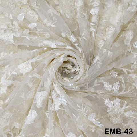 White Net Tulle Embroidery Sari Fabric Floral Embroidered Fabric by the Yard Indian fabric Saree Crafting Sewing wedding dress costumes doll