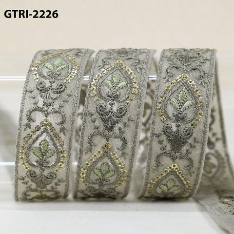 9 Yard Embroidery Ribbon for Kids Crafting Sewing Costumes Dog Collar Tote Bags, Lampshades, Holidays Decor Embroidered Embellishment 3cm