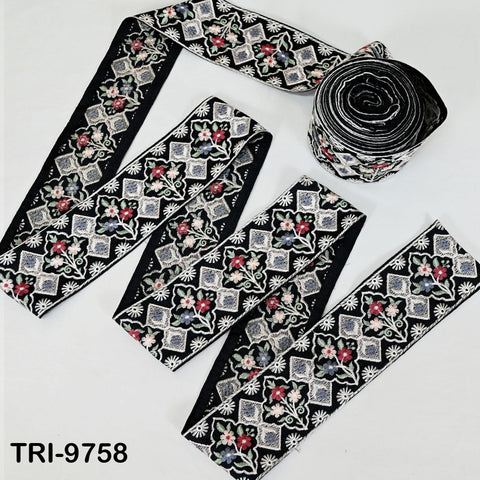 9 Yard Indian Trims Embroidered Decorative Fabric Laces Sari Border Ribbon Home Decor Sewing Accessory DIY Crafting Victorian Handbags 8cm