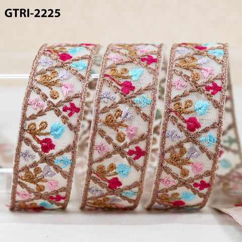 9 Yard Embroidered Ribbons Fabric Trim Embroidery Gift Wrapping Indian Sari Embellishment Sewing DIY Crafting Border Cushion Lace 3cm