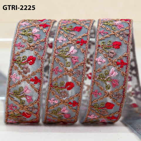 9 Yard Embroidered Ribbons Fabric Trim Embroidery Gift Wrapping Indian Sari Embellishment Sewing DIY Crafting Border Cushion Lace 3cm
