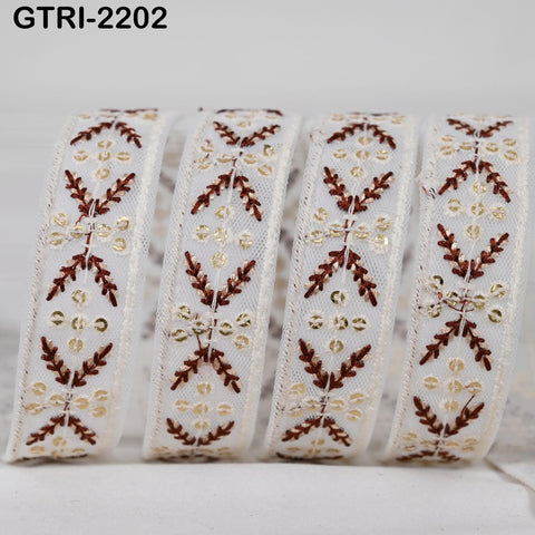 9 Yard Embroidery Ribbon for Kids Crafting Sewing Costumes Dog Collar Tote Bags, Lampshades, Holidays Decor Embroidered Embellishment 3cm