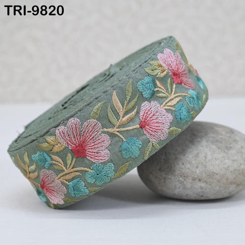 9 Yard Decorative Indian Trims Sari Embellishments Embroidery Clutches Ribbon Cushions Sewing Crafting Trimmings Curtains Headbands Borders