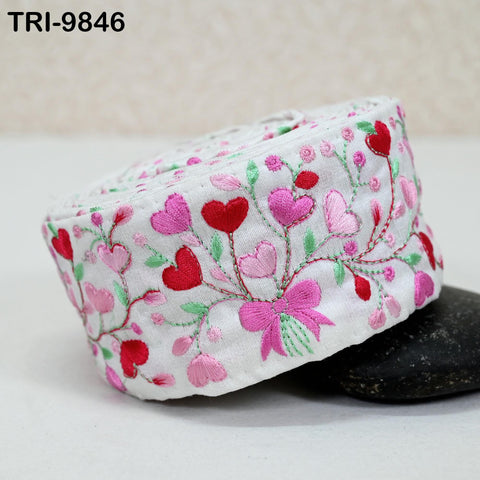 9 Yard White Embroidery Ribbons 6cm Indian Sari Border Embroidered Crafting Sewing Tablecloth Lampshade making Home Decor Costumes Trimmings