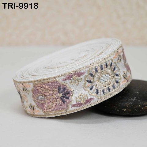 9 Yard Ivory 4 cm Embroidery Trims Ribbon Indian Sari Border Embroidered Crafting Sewing Costume Tote Bags Tablecloth Lampshade Home Decor